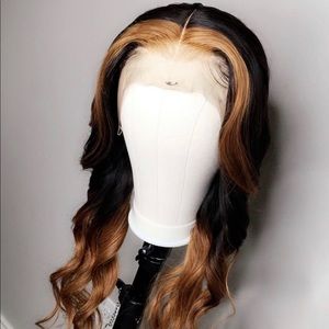 Two toned colored wig